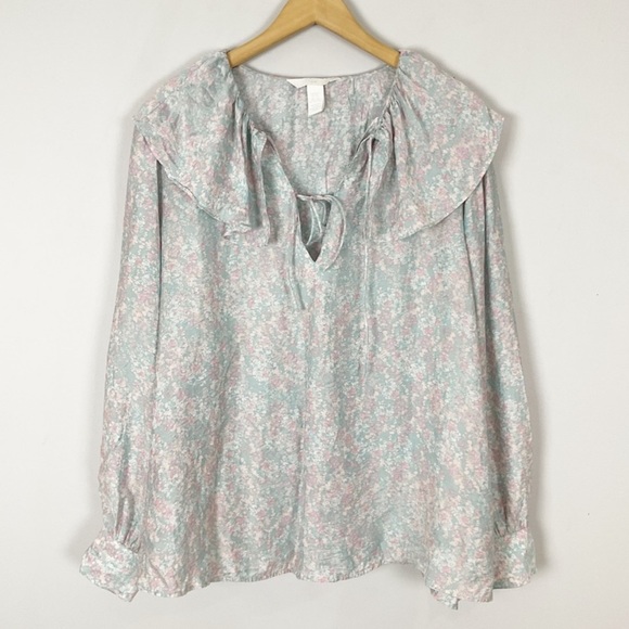 H&M Ruffle Peasant Top - Picture 1 of 2